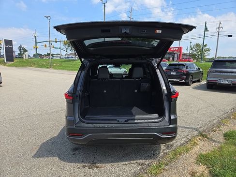 Used 2024 Lexus TX 350 AWD w/ Captains Chair Package image 4