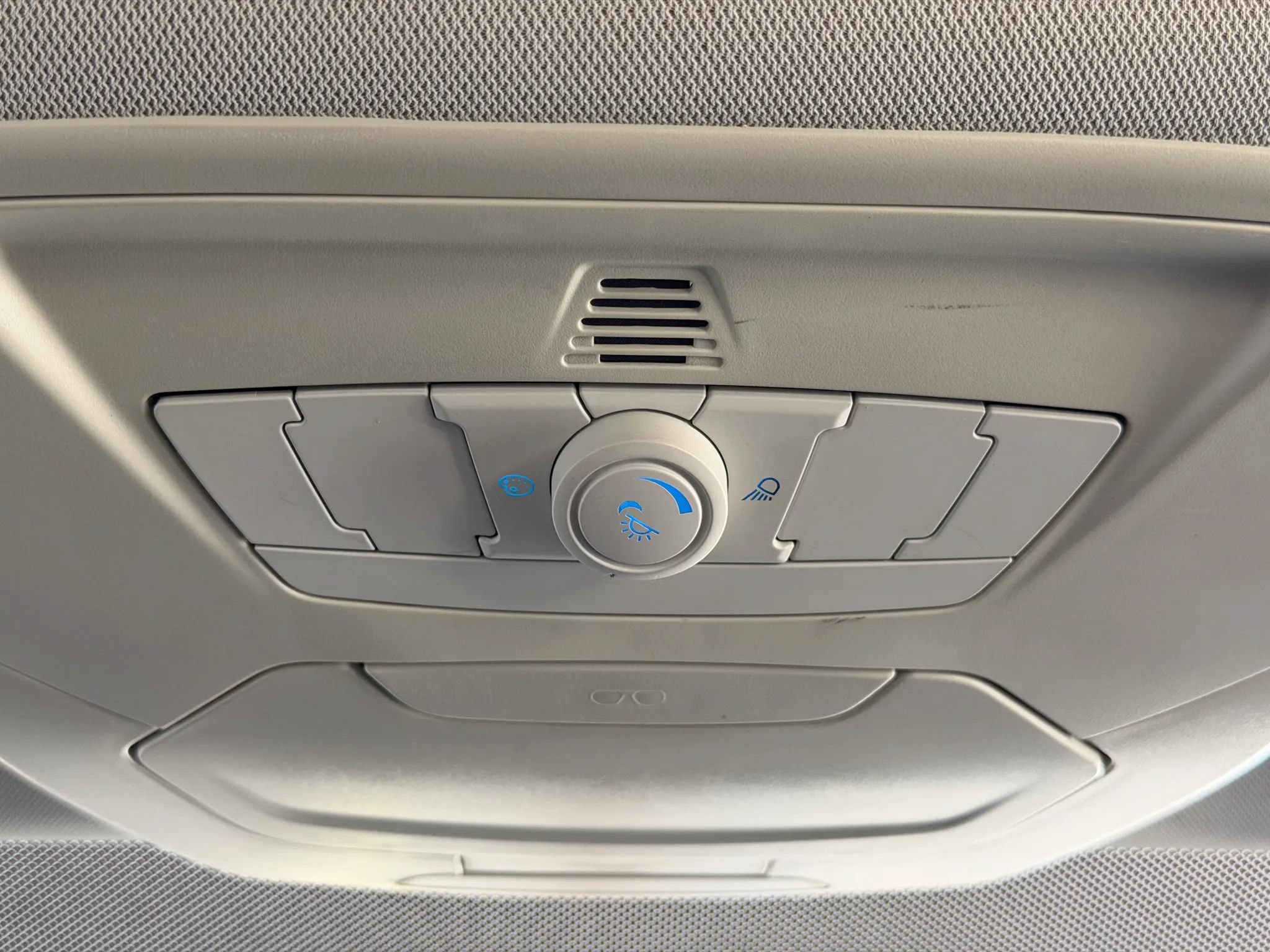 Used 2014 Ford Focus SE w/ Equipment Group 201A FWD image 34