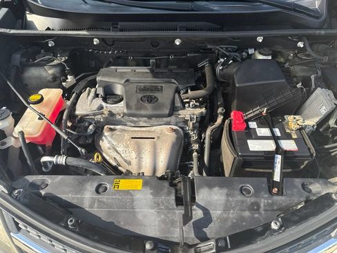 Used 2014 Toyota RAV4 LE FWD image 23