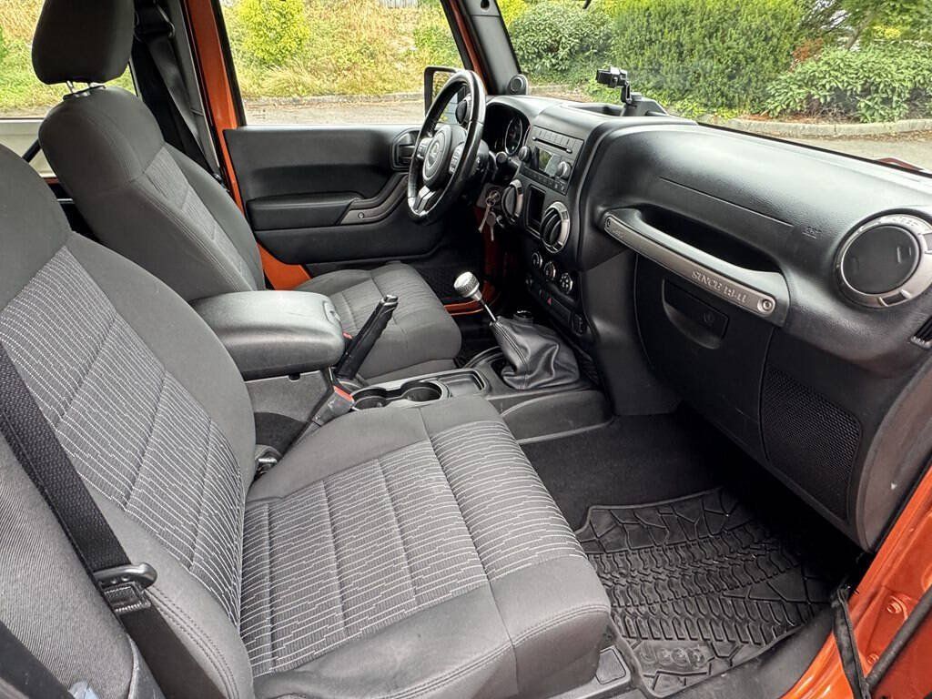 Used 2011 Jeep Wrangler Sport AWD/4WD image 18