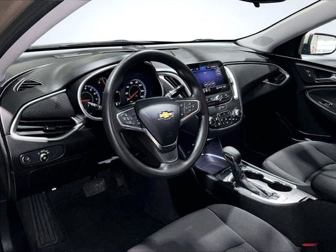Used 2023 Chevrolet Malibu LT image 15