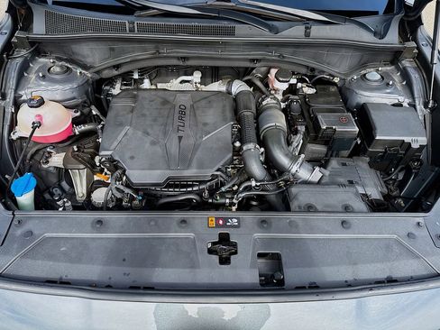 Used 2023 Hyundai Santa Fe Calligraphy image 22