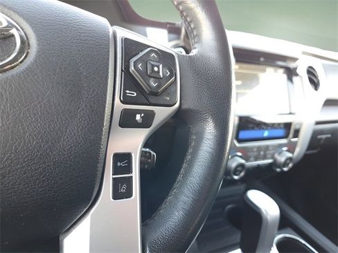 Used 2021 Toyota Tundra Limited image 19