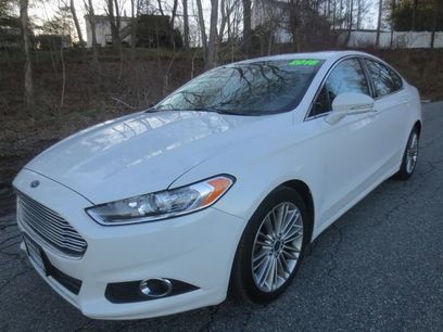Used 2016 Ford Fusion SE w/ Equipment Group 202A