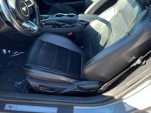 Used 2023 Ford Mustang Premium image 17
