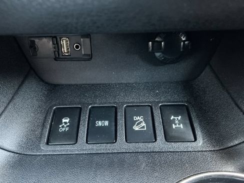 Used 2016 Toyota Highlander Limited w/ Protection Package #3 AWD/4WD image 28