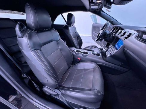 Used 2023 Ford Mustang GT Premium RWD image 36