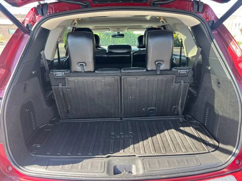 Used 2020 Nissan Pathfinder Platinum w/ Cargo Package AWD/4WD image 16