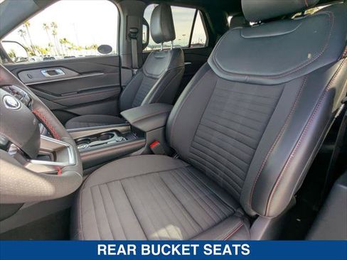 Used 2025 Ford Explorer ST-Line w/ Premium Package image 21