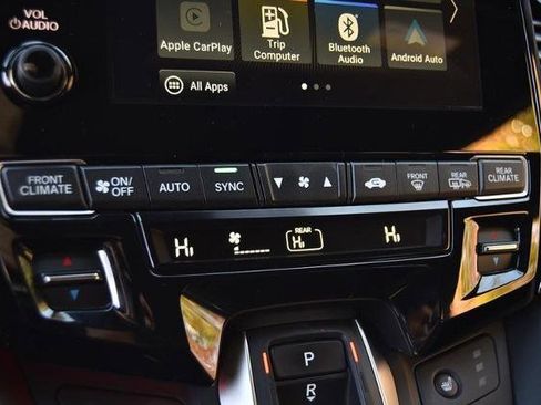 Used 2024 Honda Odyssey Sport image 17