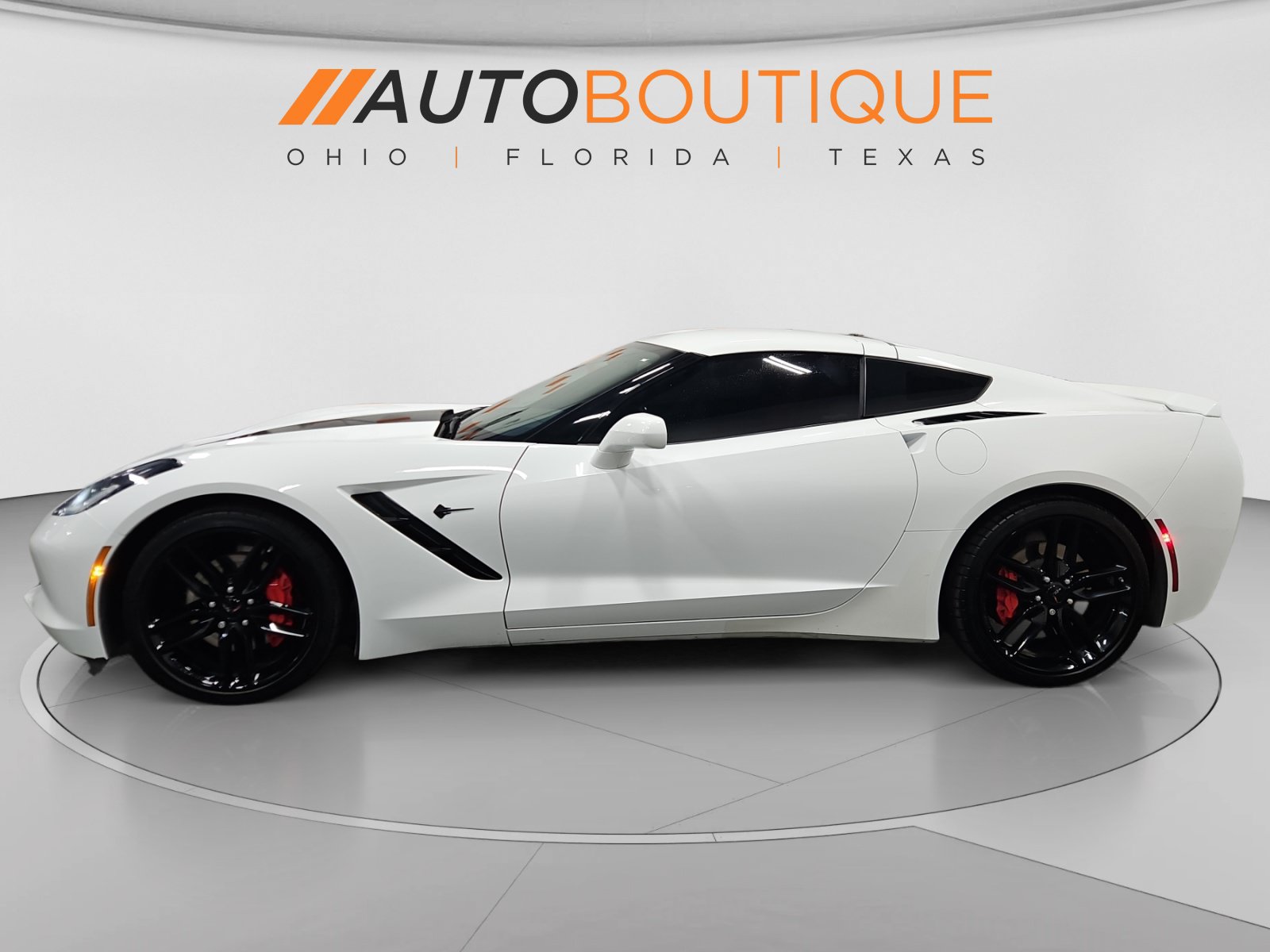 Used 2019 Chevrolet Corvette Stingray Coupe w/ Battery Protection Package RWD image 2