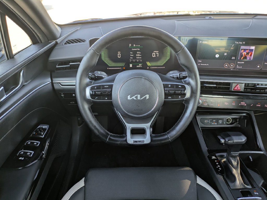 Used 2025 Kia K5 GT-Line AWD/4WD image 33