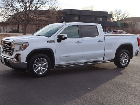 Used 2019 GMC Sierra 1500 SLT w/ SLT Premium Package image 10