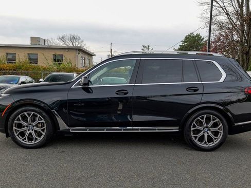 Used 2024 BMW X7 xDrive40i image 4