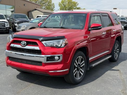 Used 2018 Toyota 4Runner Limited image 4