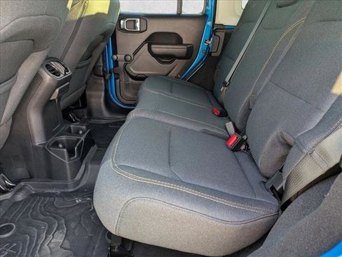 Used 2024 Jeep Wrangler Sport image 18