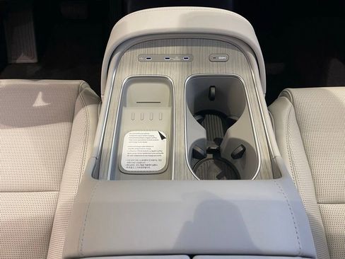 New 2026 Hyundai Palisade Calligraphy image 10