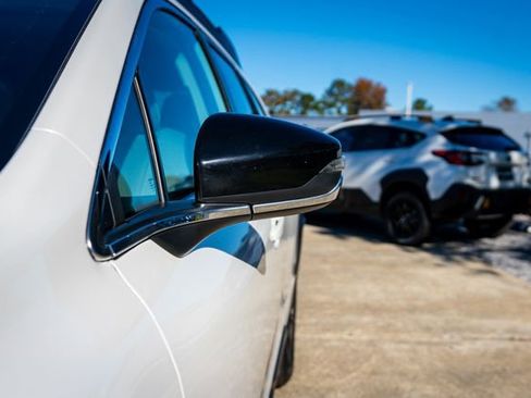 Certified 2025 Subaru Outback Premium image 15