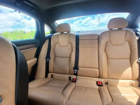 Used 2017 Volvo S90 T6 Inscription w/ Vision Package AWD/4WD image 33