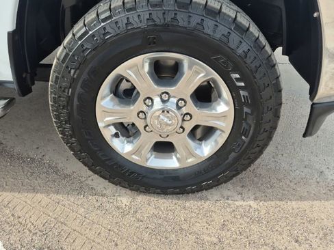 Used 2024 RAM 2500 Big Horn image 11