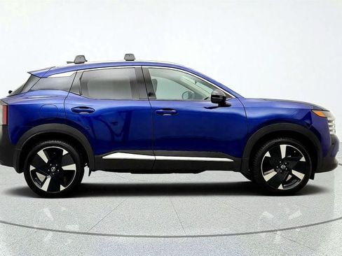 Used 2026 Nissan Kicks SR w/ SR Premium Package AWD/4WD image 3