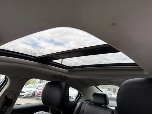 Used 2012 Buick LaCrosse Leather FWD image 40