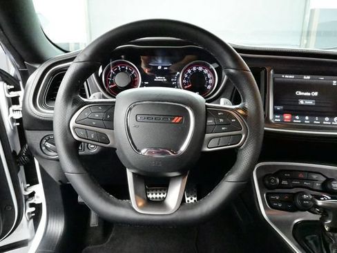 Used 2021 Dodge Challenger R/T Scat Pack RWD image 8