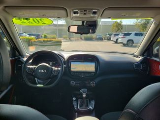 Used 2022 Kia Soul Turbo video 1