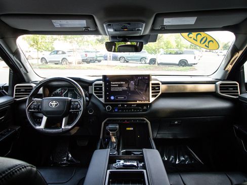 Used 2023 Toyota Tundra Limited w/ Power Package AWD/4WD image 27