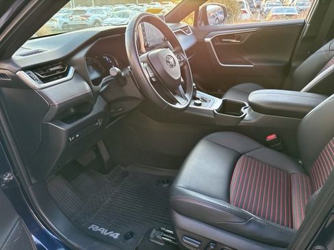 Used 2022 Toyota RAV4 XSE image 22