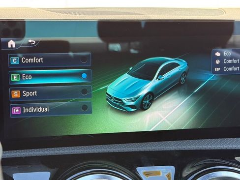 Used 2025 Mercedes-Benz CLA 250 250 image 10