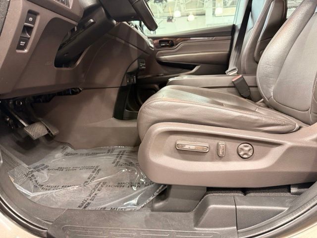 Used 2021 Honda Odyssey Touring image 7