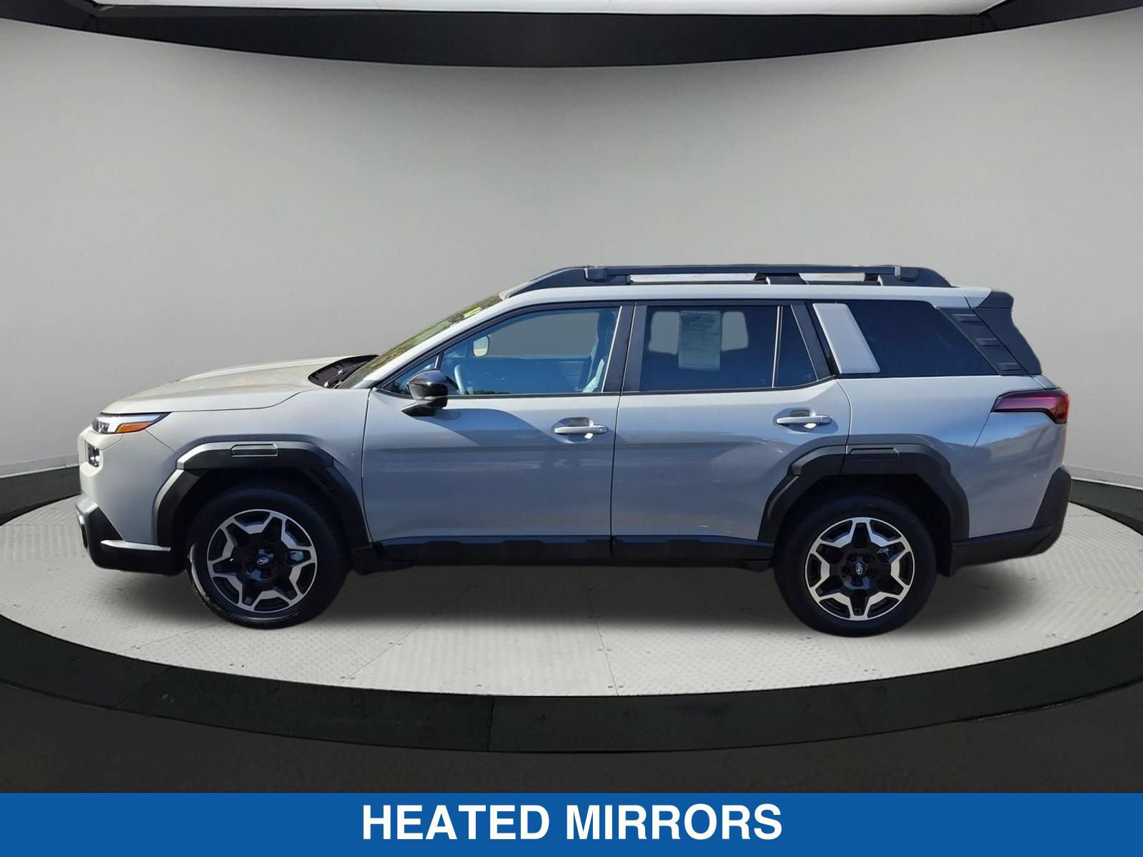 Certified 2026 Subaru Outback Touring AWD/4WD image 7
