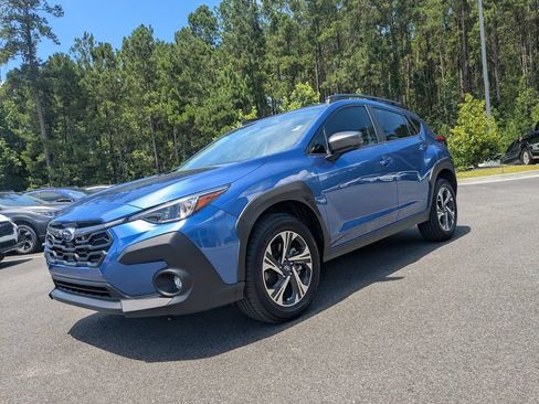 Used 2025 Subaru Crosstrek 2.5i Premium AWD/4WD image 8