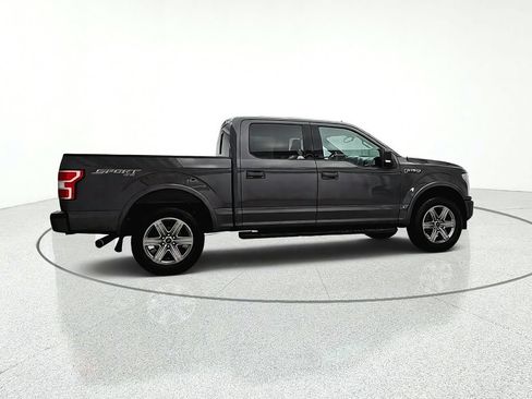 Used 2018 Ford F150 XLT w/ Equipment Group 302A Luxury AWD/4WD image 4