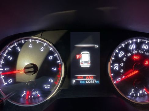 Used 2021 Toyota RAV4 XLE image 23