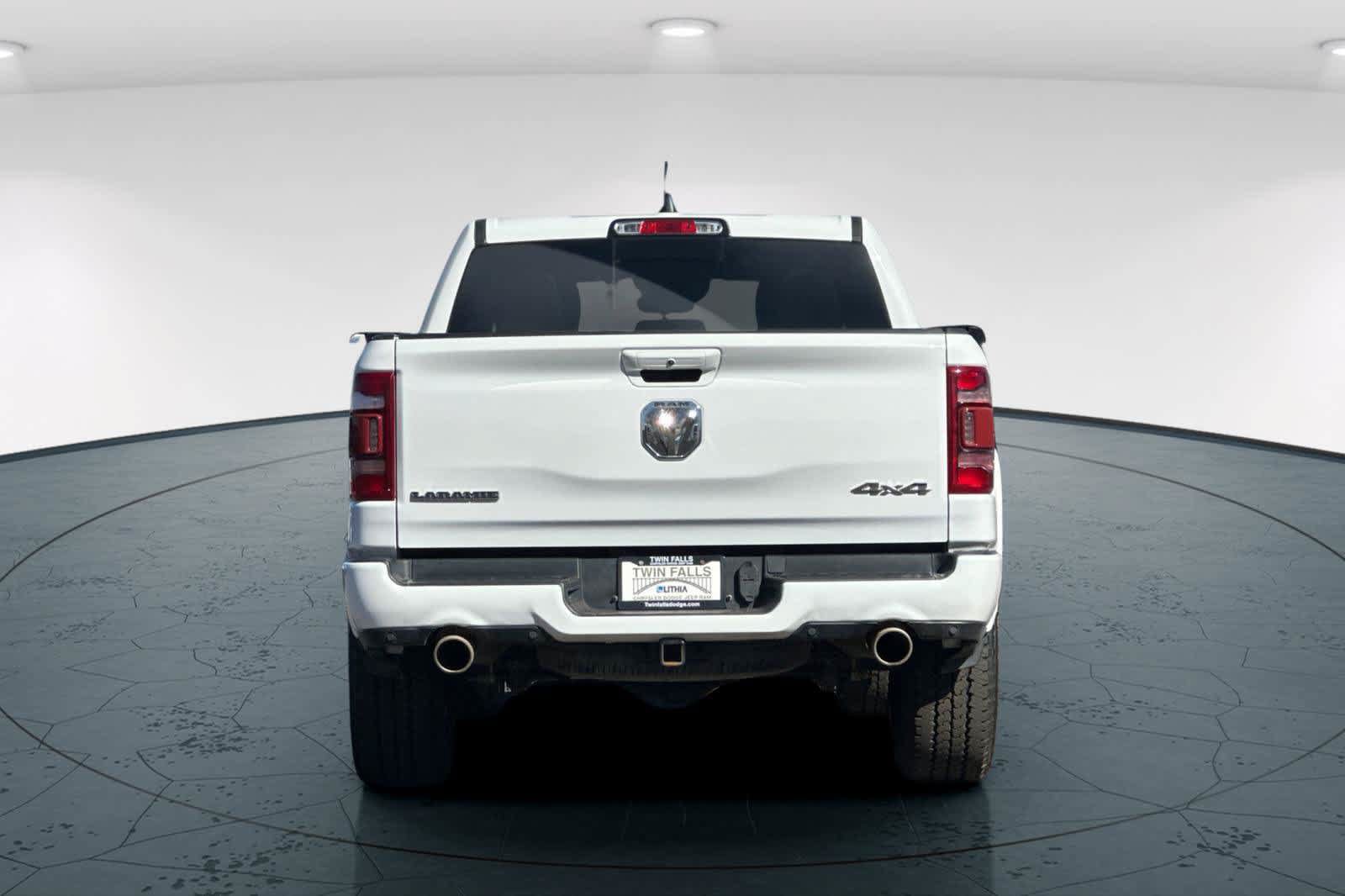 Used 2022 RAM 1500 Laramie w/ Sport Appearance Package AWD/4WD image 7