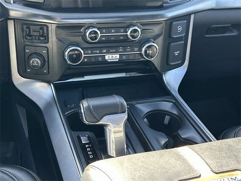 Certified 2022 Ford F150 Platinum w/ Equipment Group 701A High image 16