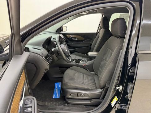Used 2018 GMC Terrain SLE w/ Driver Convenience Package FWD image 17