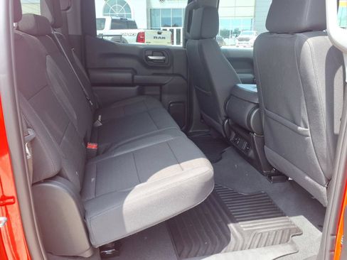 Used 2025 Chevrolet Silverado 1500 Custom w/ Turbomax Blackout Package RWD image 20