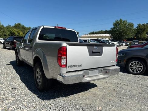 Used 2014 Nissan Frontier S AWD/4WD image 3
