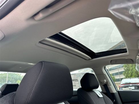 New 2025 Honda Accord SE image 10