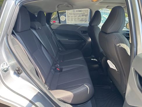 Used 2026 Subaru Crosstrek 2.0i Premium image 9