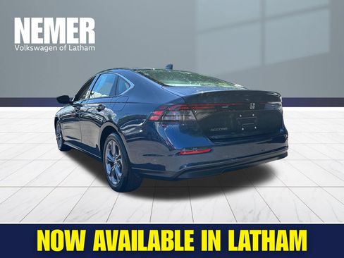 Used 2024 Honda Accord EX image 2