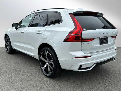 New 2025 Volvo XC60 B5 Ultra w/ Protection Package Premier image 5