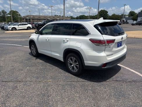 Used 2015 Toyota Highlander XLE FWD image 7
