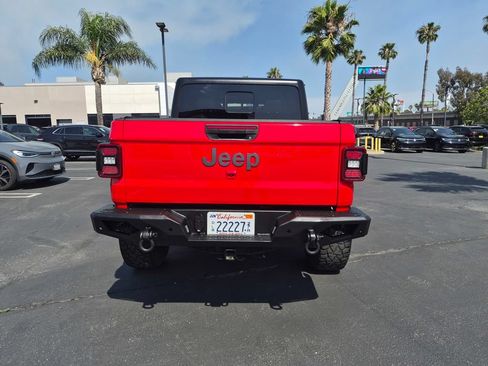 Used 2022 Jeep Gladiator Rubicon w/ LED Lighting Group AWD/4WD image 7