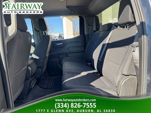 Used 2021 Chevrolet Silverado 1500 LT AWD/4WD image 11