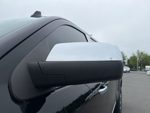 Used 2018 Chevrolet Silverado 1500 High Country AWD/4WD image 10
