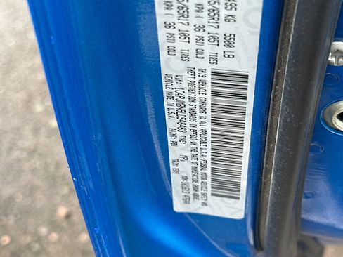 Used 2020 Jeep Cherokee Trailhawk w/ Cold Weather Group image 27